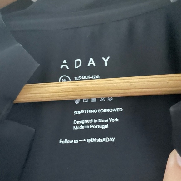 ADAY Something Borrowed Top Minimalist Neutral - Picture 7 of 9